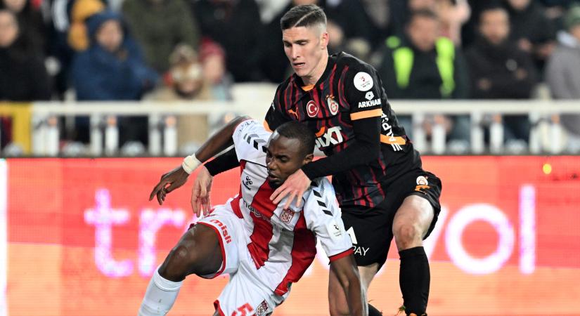 Sallai lehet ismét a jolly joker a Galatasarayban