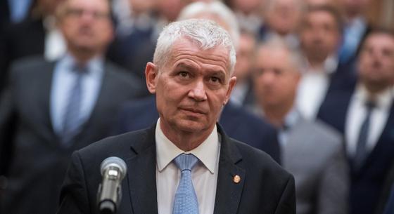 Az ügyészek 800 ezer forintot kaptak bérkompenzációra, a bírók ennek a tizedét