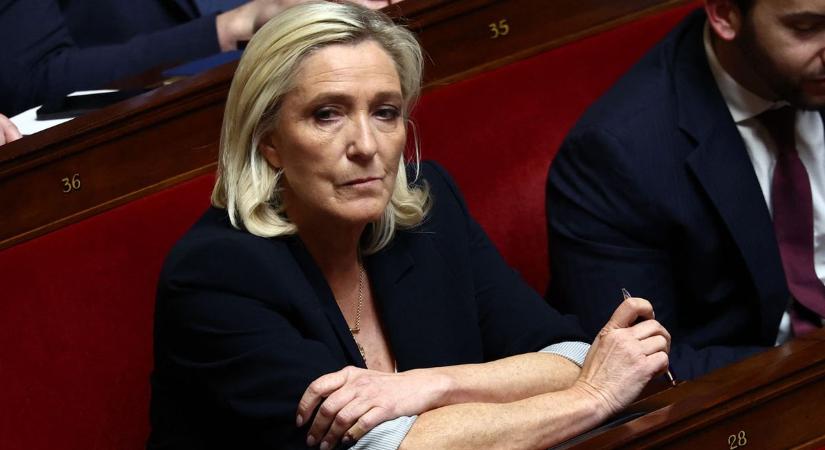 Fellebbeztek Marine Le Penék, az is kiderült, mikor lehet a tárgyalásuk