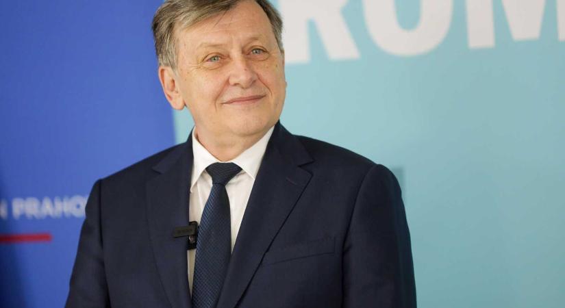 Crin Antonescu: Egy Nyugat-barát államfő garantálja a román-moldovai kapcsolatot