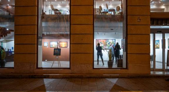 Szentély a város szívében – a Szentandrássy István Roma Művészeti Galéria