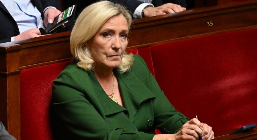 Marine Le Pen és 11 vádlott-társa is fellebbezett az uniós pénzek hűtlen kezelése miatti ítélet ellen