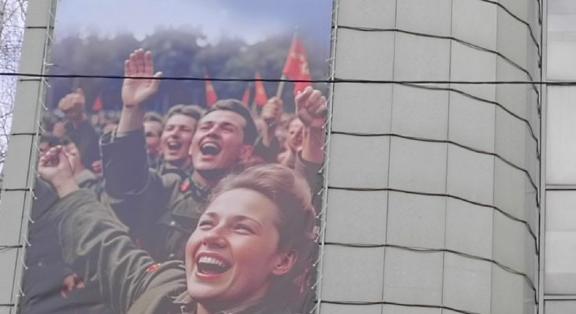 Hat ujja van a katonának az orosz állami molinón