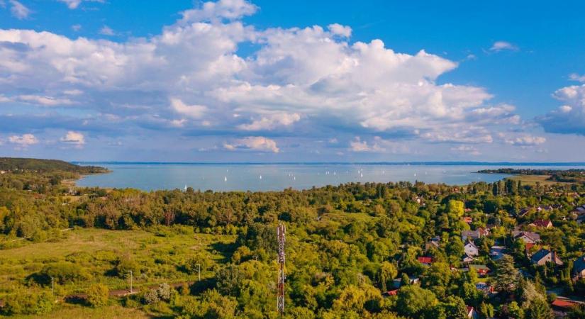 Még nem késő: itt az idő felkészülni a Balaton-átúszásra!