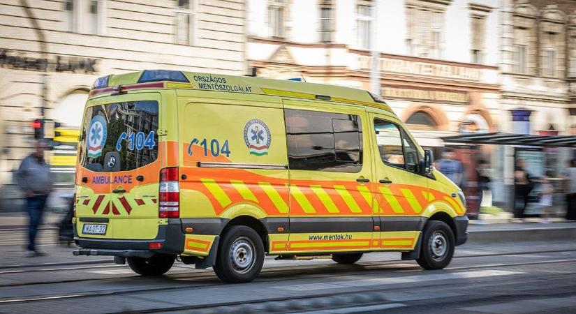 Életmentés közben szóltak rájuk, hogy útban vannak – így reagáltak a mentők