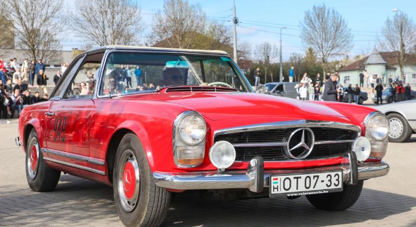 Északkelet-Magyarország lélegzetelállító vidékein nyílt meg az idei oldtimer szezon