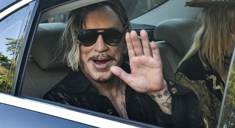Mickey Rourke máris távozik a Big Brotherből „elfogadhatatlan viselkedése” miatt