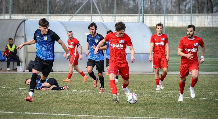Vasárnapi fociprogram: az FC Hatvan és az Eger SE korán letudja az idegenbeli fellépést