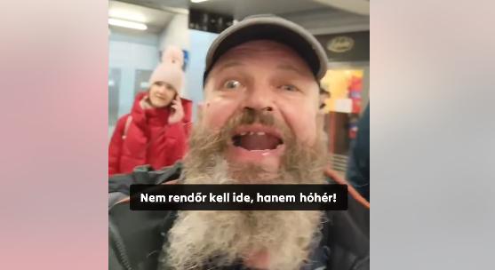 A tiszásokat hóhérral fenyegető férfi is ott volt Bayer Zsolt hívei között a Millenárison