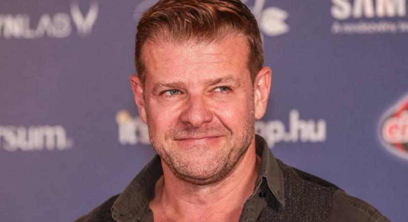 Kamarás Iván hosszú hajra váltott: alig lehet felismerni így