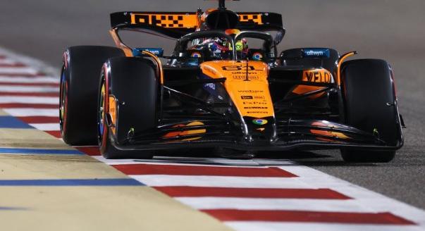 Piastri könnyedén nyerte az F1-es Bahreini Nagydíjat