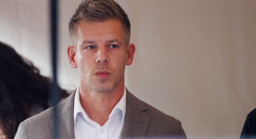 Deák Dániel megmutatta: ennyien voltak kíváncsiak Magyar Péter beszédére – Fotó