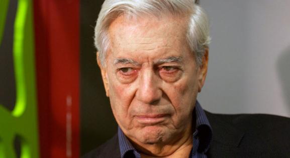 Meghalt Mario Vargas Llosa Nobel-díjas író
