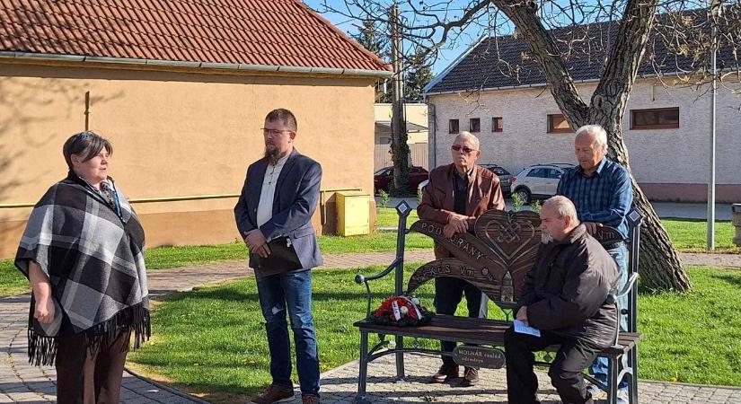 A kitelepítés és deportálás emléknapja Felsőszeliben