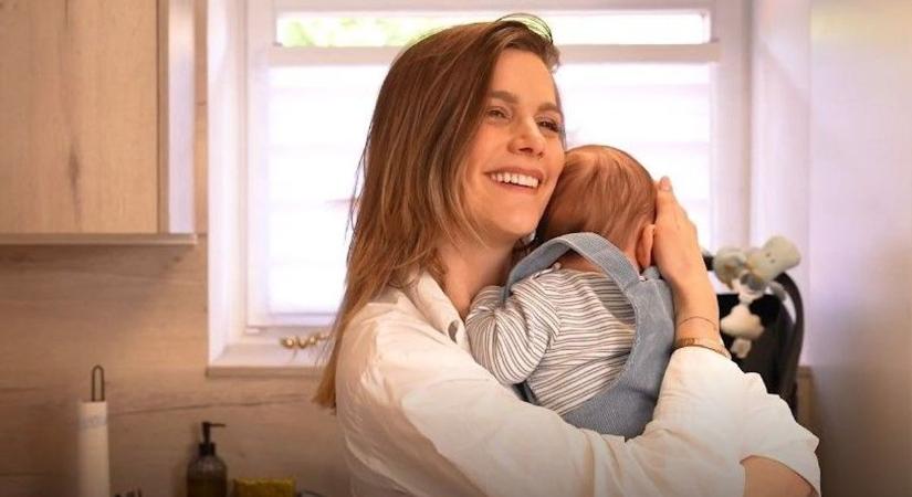 Kritikák helyett boldogság: Weisz Fanni anyasága megható részleteket rejt