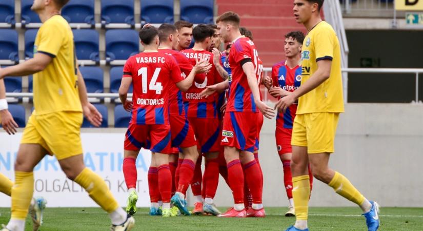 Vasas-Csákvár: Pintér Attila remek érzékkel avatkozott közbe
