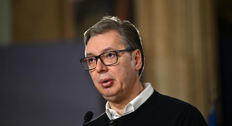 Meghamisította egy kisfiú levelét a szerb elnök