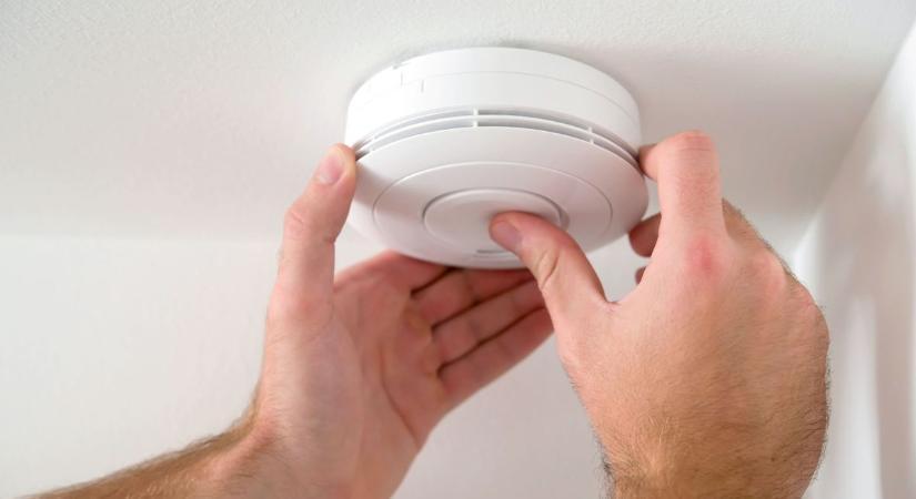 Azonnal döntöttek a lakók, akiknek nem maradt idejük megvárni a szolnoki tűzoltókat