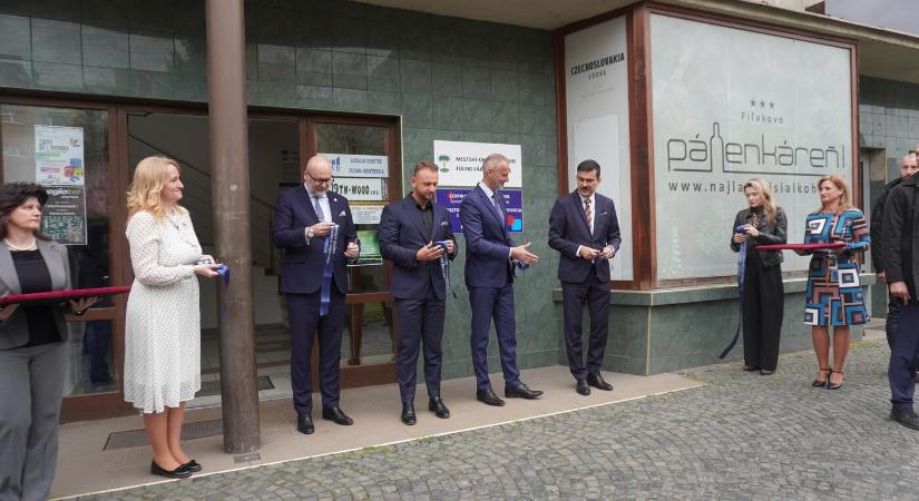Füleken megnyílt a Megosztott Szolgáltatások Központja, mely 19 községet szolgál majd ki