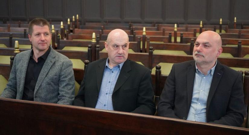 Hajdúhadház, Téglás és Bocskaikert szövetkezett