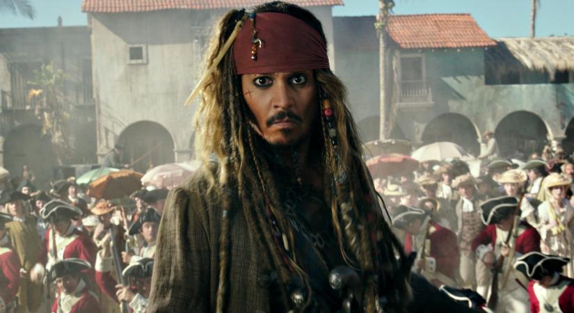 Megjött az első hivatalos kép az alig felismerhető Johnny Deppről a sztár hollywoodi visszatérését jelentő thrillerből, a Day Drinkerből