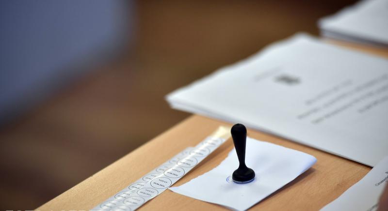 Államelnök-választás: Az erdélyi magyarok hatvan százaléka biztosra mondja, hogy szavaz