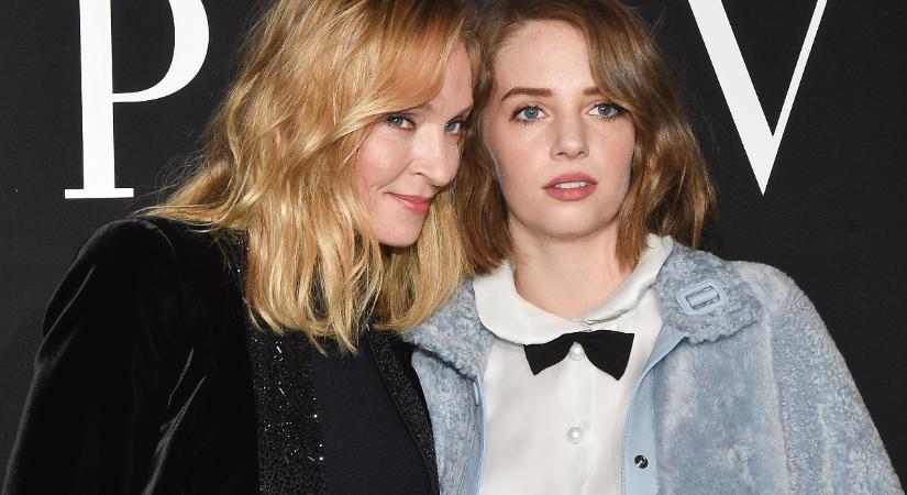 Uma Thurman 26 éves lánya megszólalásig hasonlít rá: Maya Hawke barna hajjal is gyönyörű