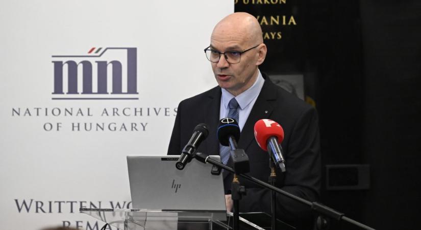 Árulónak bélyegezte a külföldön letelepedő magyarokat a miniszteri biztos