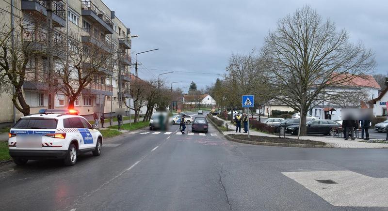 Súlyosan megsérült a zebrán elgázolt idős asszony