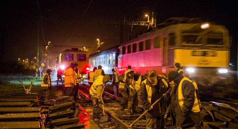 Zajos, kényelmetlen éjszakák jönnek, a MÁV a lakosság türelmét kéri