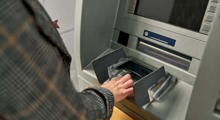 Itt az újabb kormányzati beavatkozás, azonban most valami történt a háttérben