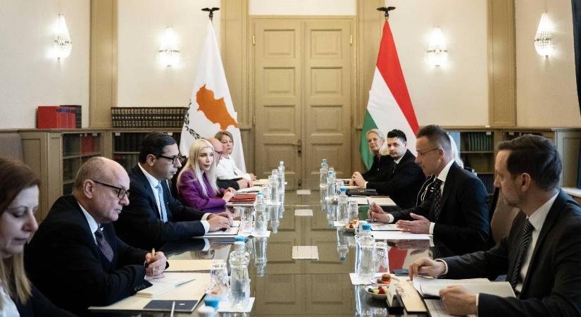 A magyar és a ciprusi kormány közösen fogja támogatni a közel-keleti keresztényeket
