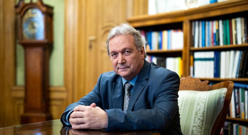 A Magyar Tudományos Akadémia mint sztálinista intézmény?