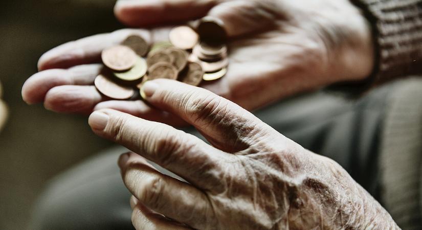 Háztartási gépre veszik fel a legtöbb személyi kölcsönt, de sokan kénytelenek hitelhez folyamodni, hogy kihúzzák a hónap végéig