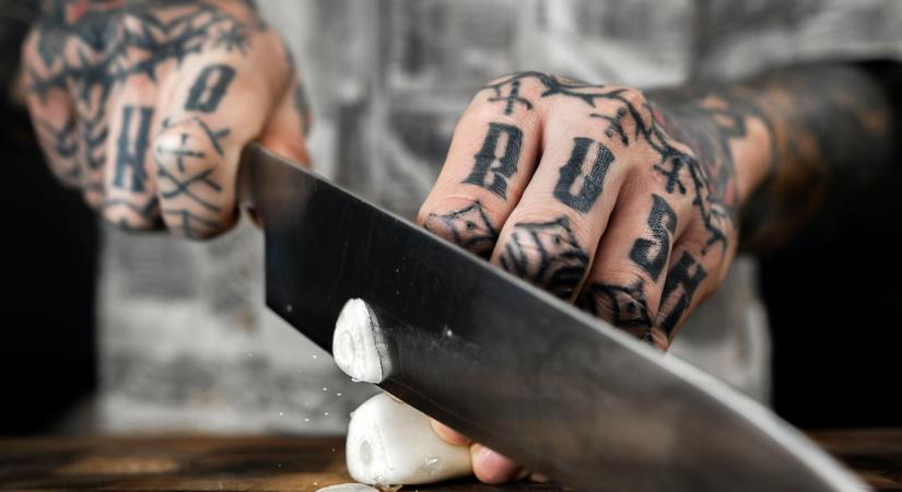 Letarolja az internetet az új fokhagyma-trükk!