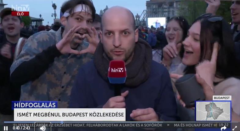 Széttrollkodták a Hír TV élő bejelentkezését a tüntetők – videó