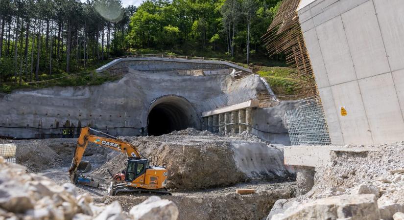 Továbbra is vitás a szlovén gigavasút-projekt mely lassan befejeződik