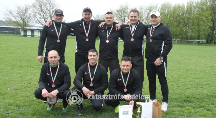 Dobogóra állhattak a püspökladányi tűzoltók