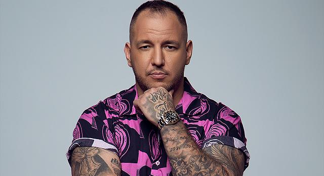 Curtis teljesen kiakadt a Lakatos Márk-botrány miatt, durván beleállt a stylistba - "Műsort a k.csögnek!"