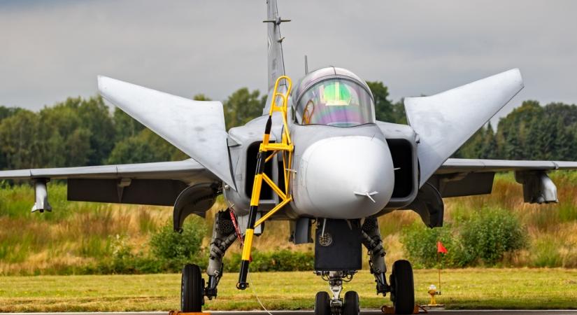 A Gripen vadászgépeket gyártó Saab vállalat szorosabbra fűzi gazdasági kapcsolatait Magyarrszággal