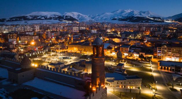 Négy-évszakos élményekkel várja az utazókat Anatólia kapuja, Erzurum