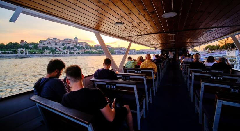 A MAHART ígéri: korszerűbb hajókkal várja az utasokat – folytatódik a Kajla Program