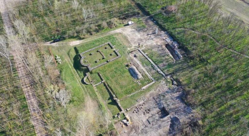 Gyerekeket öltek meg a bugaci pusztában