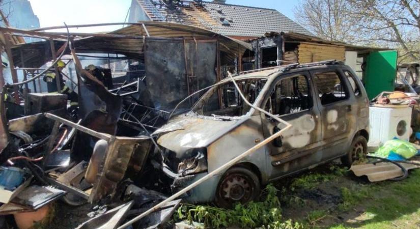 Képeken mutatjuk a durva szántódi tűzesetet