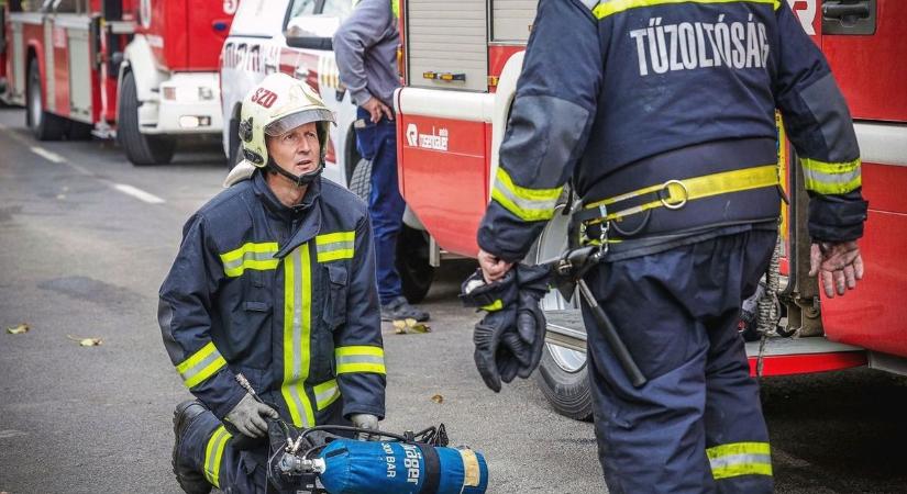 Hármas karambol történt az M3-ason, a forgalmat is korlátozzák