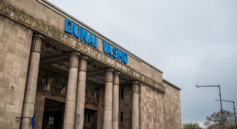 Bejelentették a csoportos létszámleépítést a vasműnél, 2600 dolgozó lehet érintett