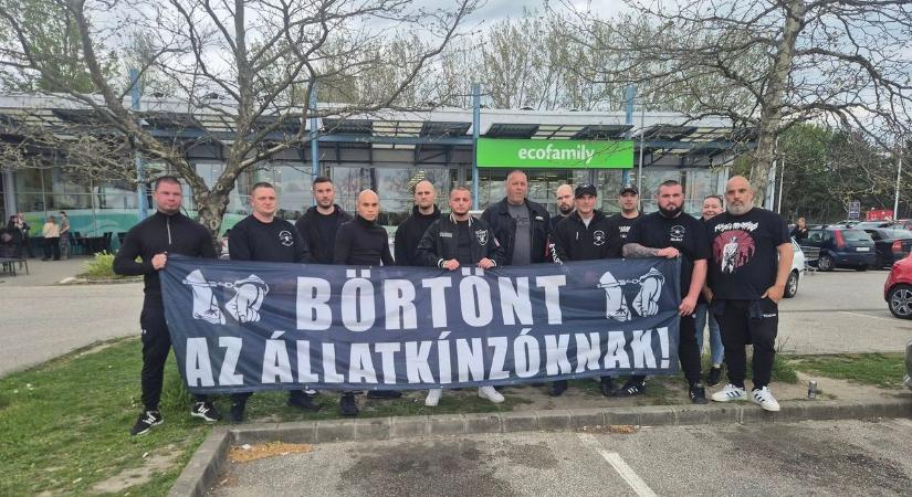 Nem nyitott ajtót az állatkínzó