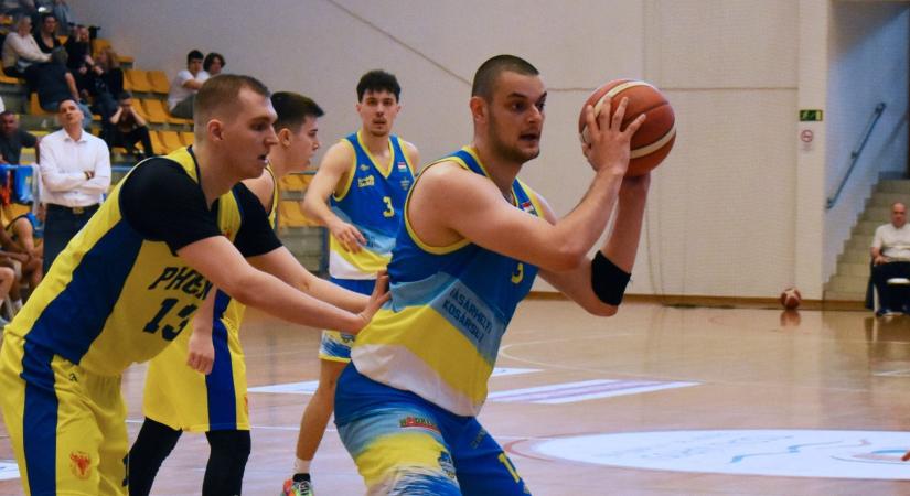 Szépen helytállt Tiszaújvárosban a Kosársuli