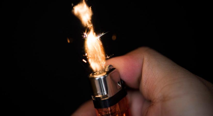 Súlyosabb büntetést adnának a Molotov-koktélosnak