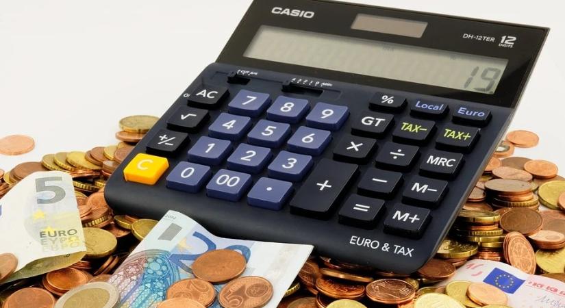 Az államháztartás hiánya tavaly a GDP 5,27%-ára, az államadósság a GDP 59,3%-ára nőtt